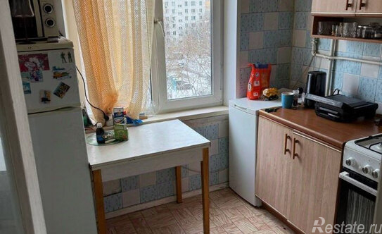 Продажа 2-комн квартиры на вторичном рынке ул Полтавская,  д. 2