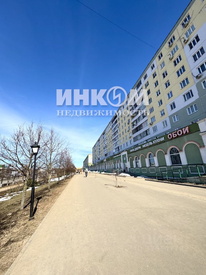 Продажа 2-комн квартиры на вторичном рынке Имени А.М. Маркова мкр,  д. 2