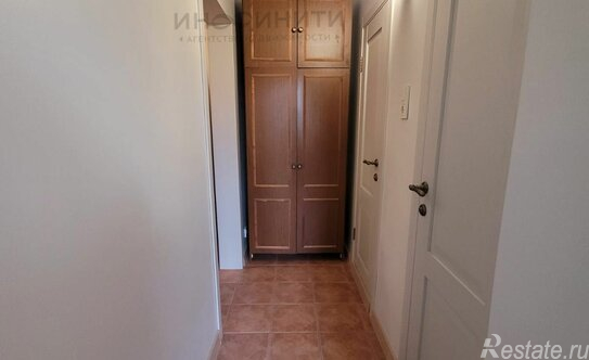 Продажа 2-комн квартиры на вторичном рынке улица Николая Химушина,  д. 23