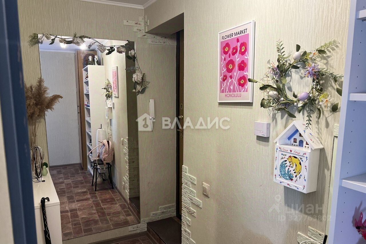 Продажа 2-комн квартиры на вторичном рынке Ивантеевка, Задорожная улица, 11