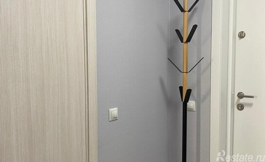 Продажа 1-комн квартиры на вторичном рынке Складочная улица,  д. 8 к1