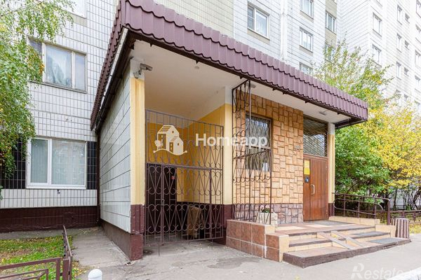 Продажа 1-комн квартиры на вторичном рынке Куликовская ул,  д. 1