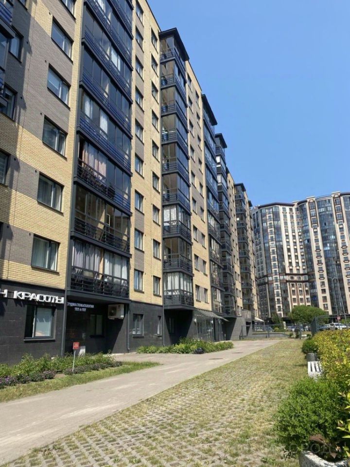 Продажа 2-комн квартиры на вторичном рынке Фермское шоссе, 12А