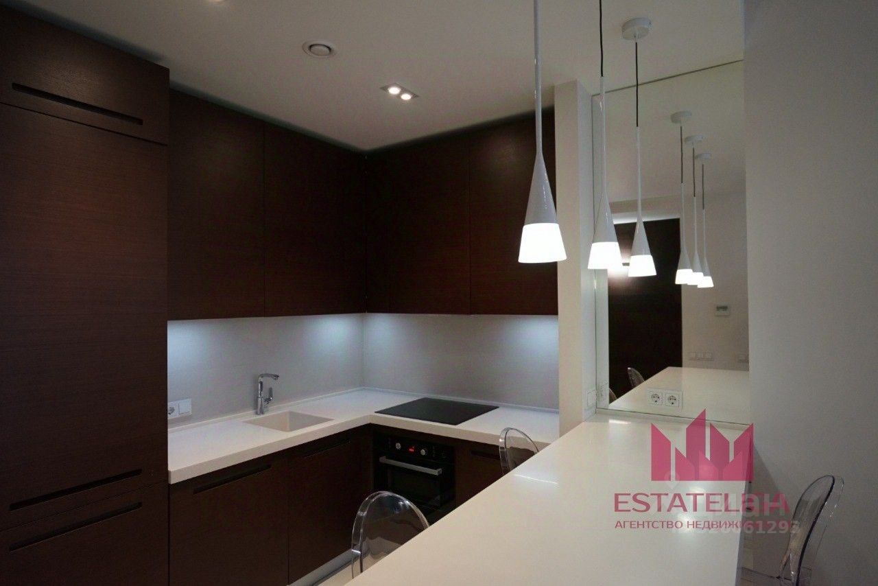 Аренда 2-комн квартиры на вторичном рынке Мосфильмовская улица, 70к7