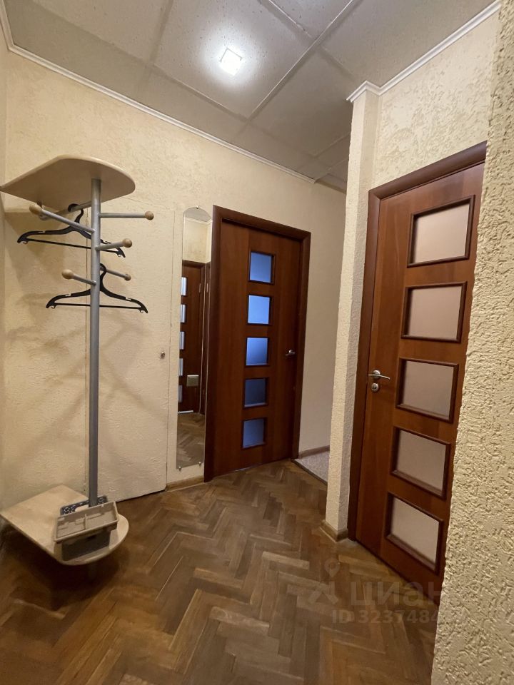 Продажа 1-комн квартиры на вторичном рынке Алтайская улица, 11