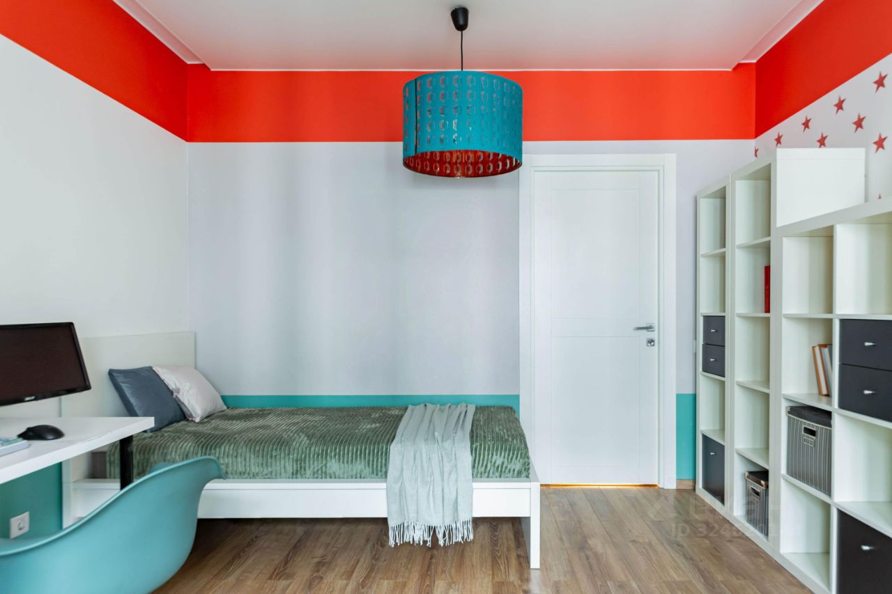 Продажа 2-комн квартиры на вторичном рынке Кременчугская улица, 9К1