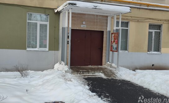 Продажа 1-комн квартиры на вторичном рынке Планерная улица,  д. 12 к1