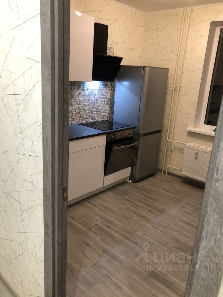 Аренда 1-комн квартиры на вторичном рынке Мурино, проспект Авиаторов Балтики, 31