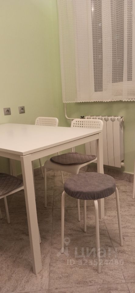 Аренда 3-комн квартиры на вторичном рынке улица Борисовские Пруды, 16К4