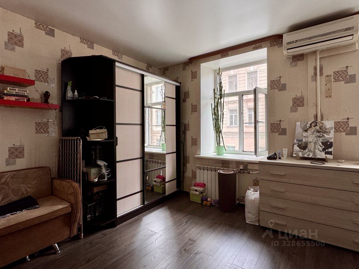 Продажа 3-комн квартиры на вторичном рынке Боровая улица, 35-37