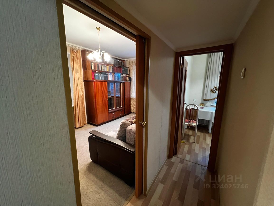 Продажа 1-комн квартиры на вторичном рынке улица Маршала Неделина, 8