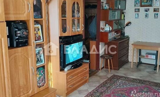 Продажа 2-комн квартиры на вторичном рынке Наро-Фоминский городской округ, Парковая улица,  д. 4 к2