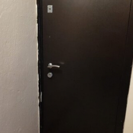 Продажа 2-комн квартиры на вторичном рынке ул Ленинградская,  д. 63