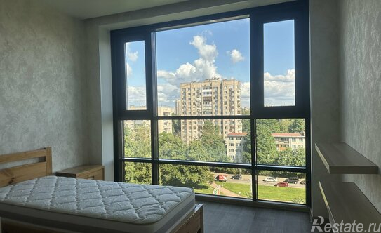 Продажа 1-комн квартиры на вторичном рынке Космонавтов пр-кт,  д. 63 к1