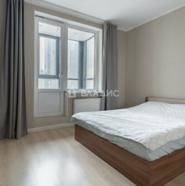 Продажа 2-комн квартиры на вторичном рынке Русановская ул