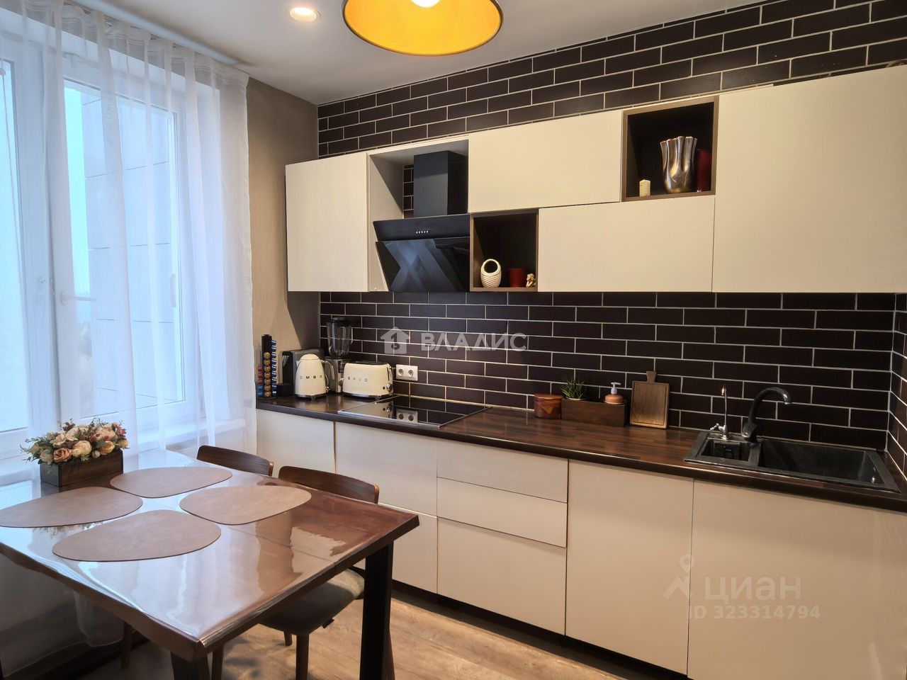 Продажа 2-комн квартиры на вторичном рынке Красногорск, бульвар Космонавтов, 5