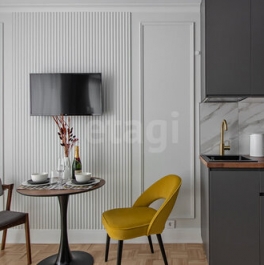 Продажа 3-комн квартиры на вторичном рынке Социалистическая улица,  д. 21