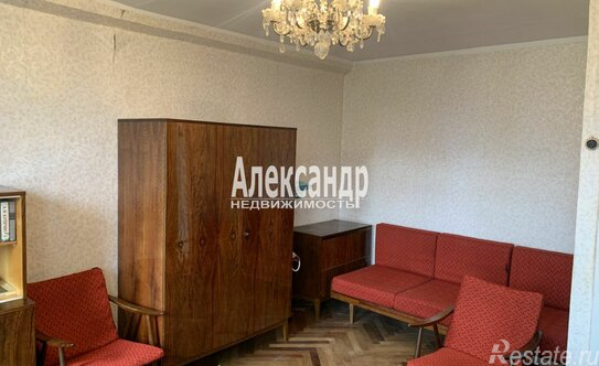 Продажа 1-комн квартиры на вторичном рынке Краснопутиловская улица,  д. 12