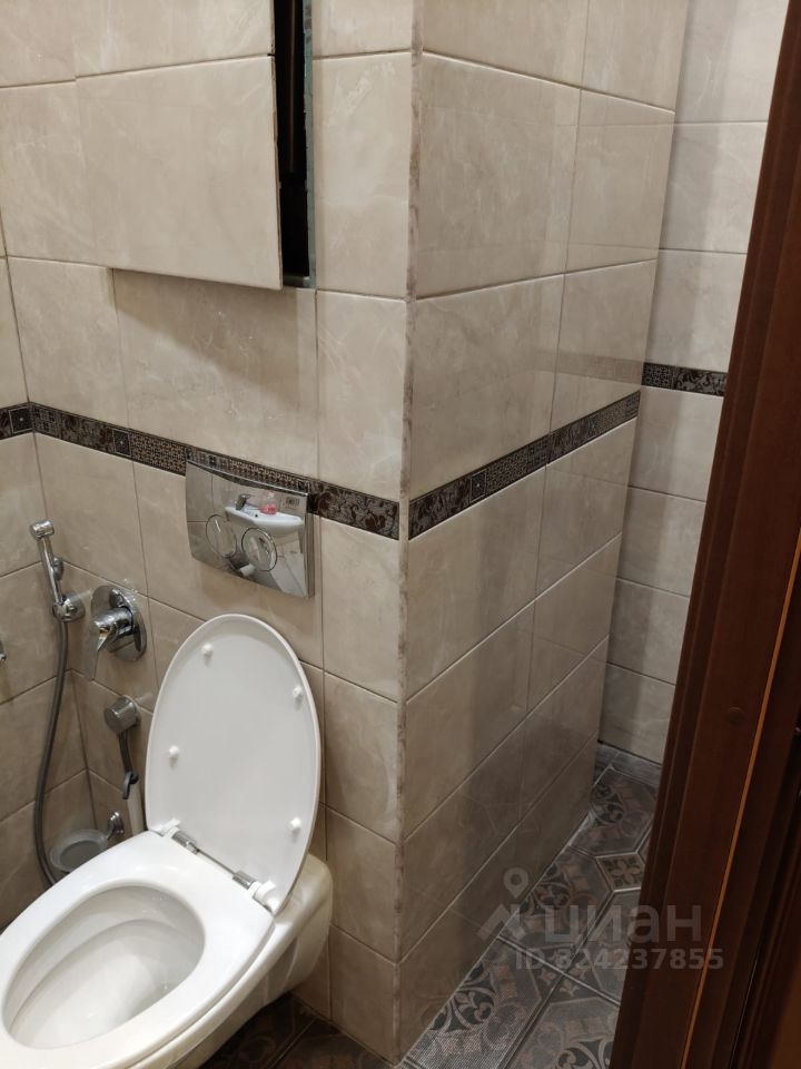 Продажа 2-комн квартиры на вторичном рынке Киевская улица, 3к2Е