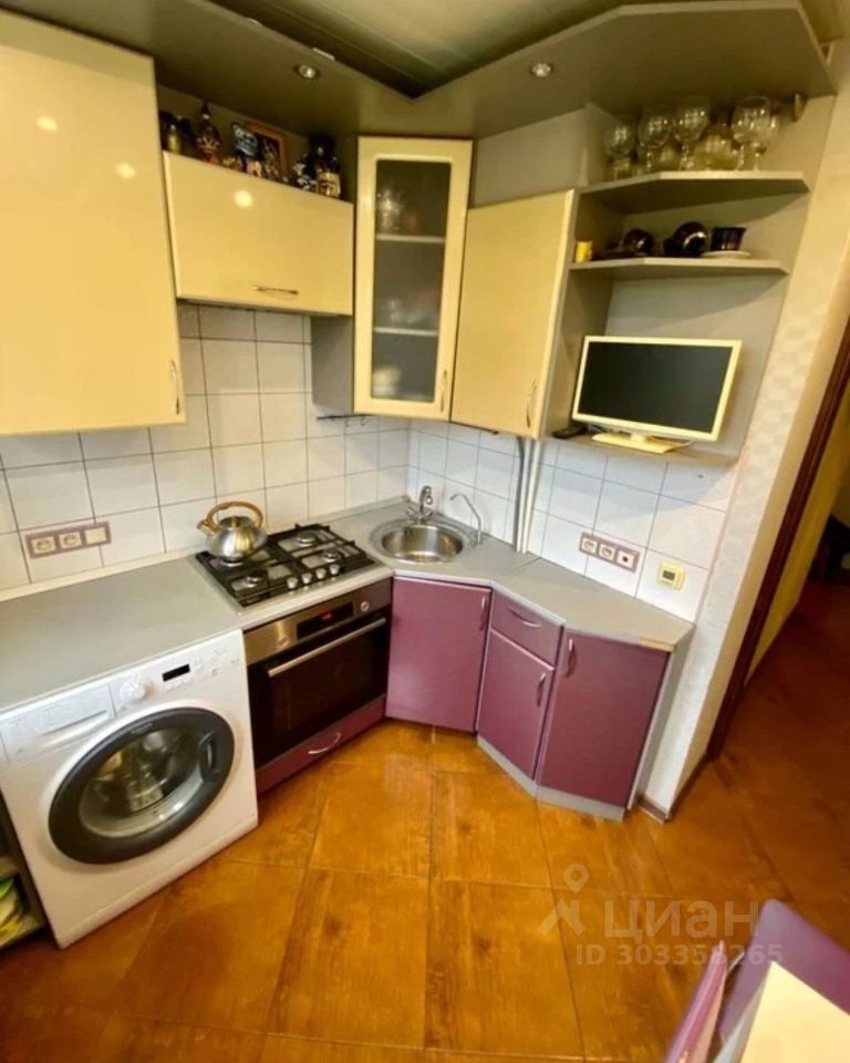 Продажа 2-комн квартиры на вторичном рынке Электросталь, улица Мира, 15а