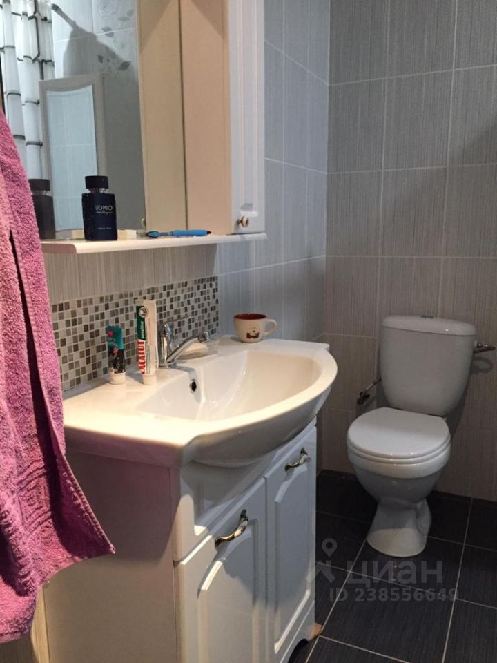 Продажа 4-комн квартиры на вторичном рынке ОК Жемчужина тер., д. Гигирево