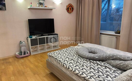 Продажа 2-комн квартиры на вторичном рынке Луначарского пр-кт,  д. 94,  к. 1
