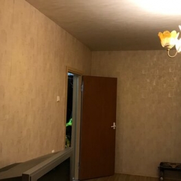 Продажа 1-комн квартиры на вторичном рынке Беловежская улица,  д. 81