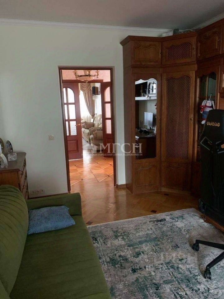 Продажа 3-комн квартиры на вторичном рынке Братиславская улица, 14
