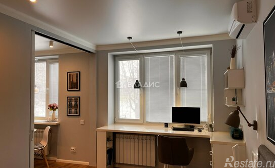 Продажа 2-комн квартиры на вторичном рынке Угловой переулок,  д. 21