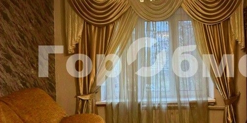 3-комн квартира улица Молостовых, 13К4