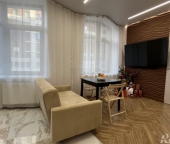 Продать Квартиры вторичка улица Петра Алексеева  14 