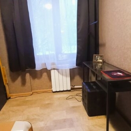 Продажа 2-комн квартиры на вторичном рынке Угловой пер,  д. 26