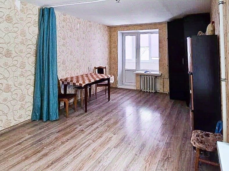 Продажа 2-комн квартиры на вторичном рынке улица Орджоникидзе, 59
