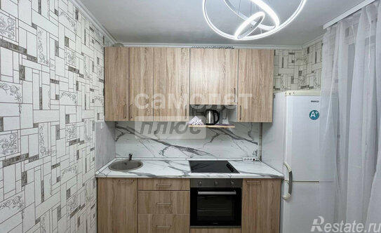 Продажа 1-комн квартиры на вторичном рынке Московский г, Бианки ул,  д. 5 к1