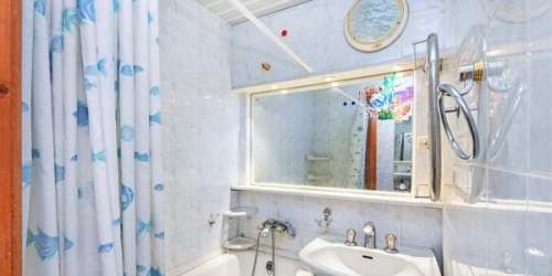 3-комн квартира Уржумская ул,  д. 3к3