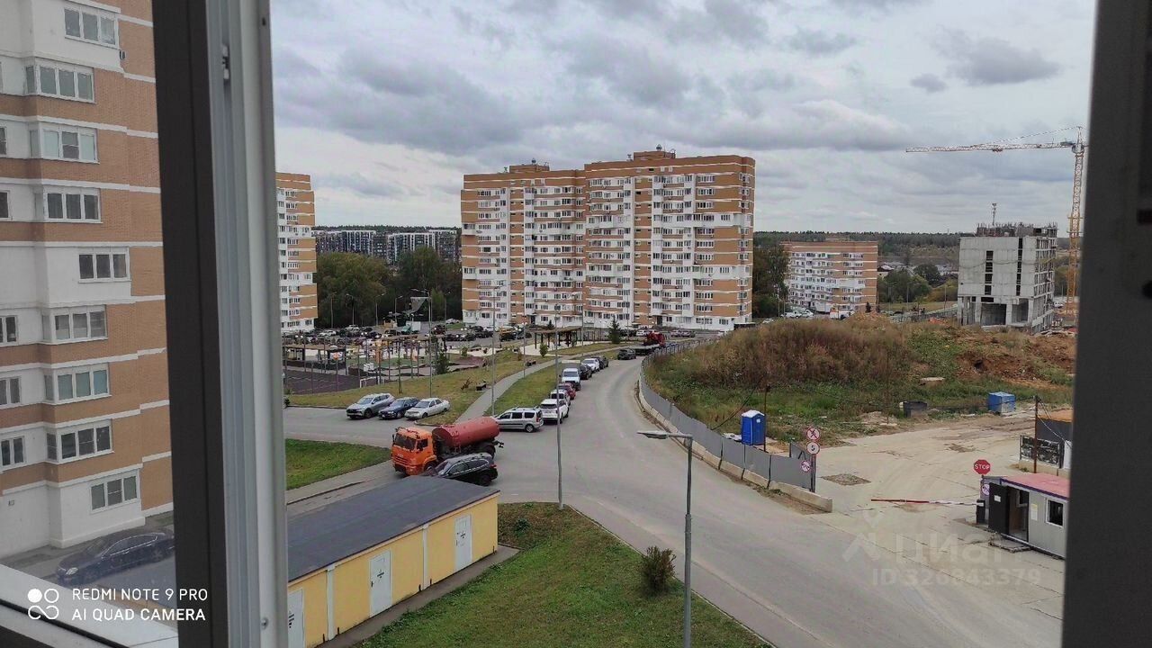 Продажа 2-комн квартиры на вторичном рынке улица Харлампиева, 50к1
