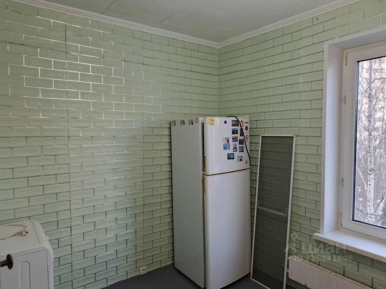 Продажа 1-комн квартиры на вторичном рынке Ясный проезд, 15