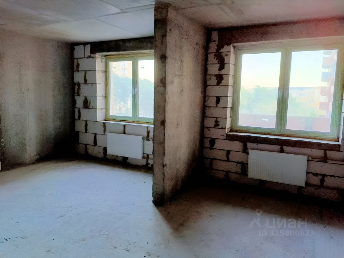 Продажа 3-комн квартиры на вторичном рынке Имени В.Н. Махалина мкр, 33