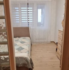 Аренда 3-комн квартиры на вторичном рынке ул Адмирала Лазарева,  д. 58,  к. 1