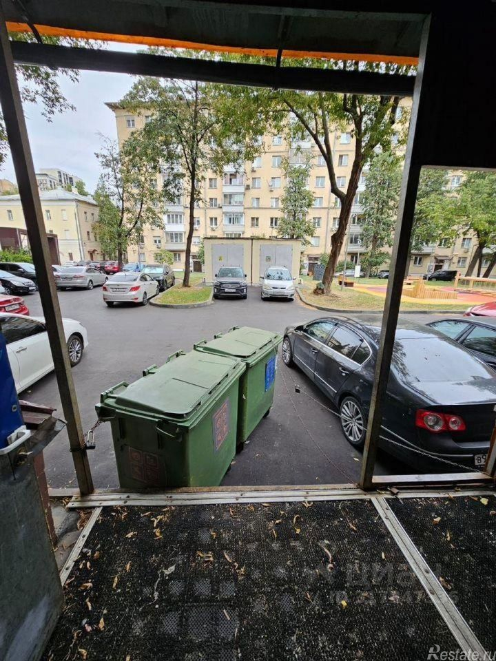 Аренда торгового помещения ул Садовая-Спасская,  д. 3,  к. 3