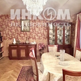 Продажа 3-комн квартиры на вторичном рынке Маленковская улица,  д. 10