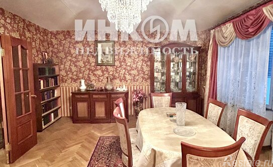 Продажа 3-комн квартиры на вторичном рынке Маленковская улица,  д. 10