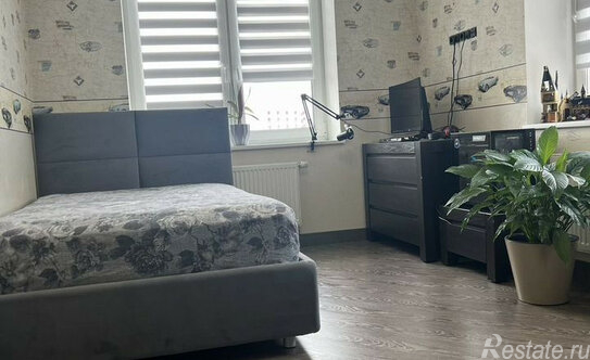 Продажа 3-комн квартиры на вторичном рынке улица Твардовского,  д. 12 к2