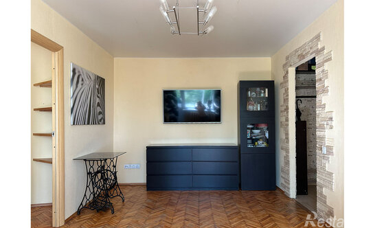 Продажа 3-комн квартиры на вторичном рынке Железнодорожная улица,  д. 38