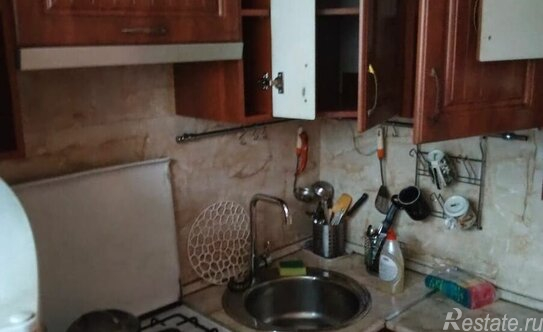 Продажа 3-комн квартиры на вторичном рынке пр-кт Мечникова,  д. 10