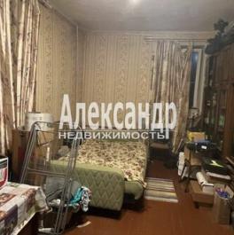 Продажа 3-комн квартиры на вторичном рынке Выборг, ул Большая Гвардейская,  д. 1