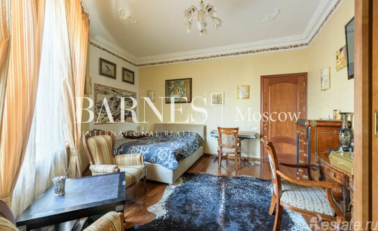 Продажа 3-комн квартиры на вторичном рынке Смоленская набережная