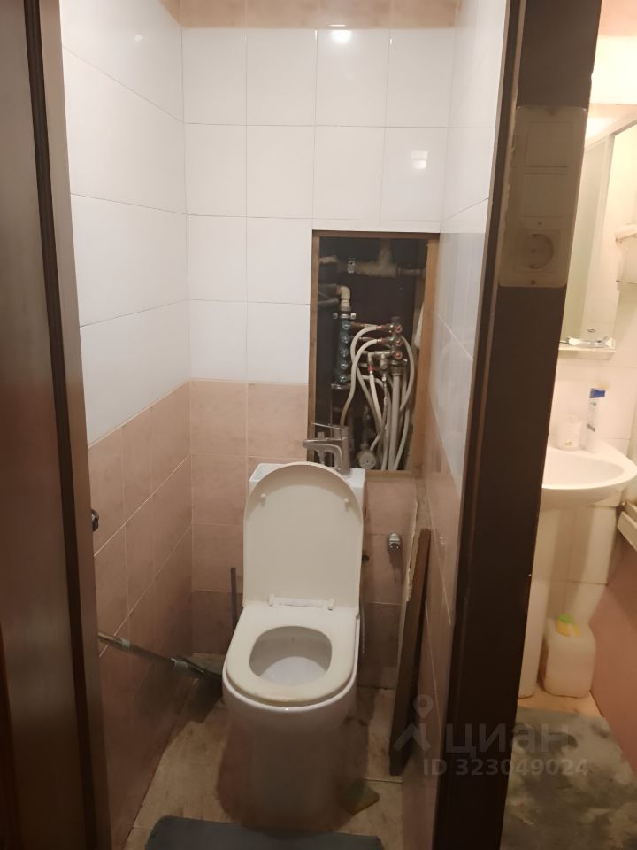 Продажа 3-комн квартиры на вторичном рынке с. Рождествено, улица Южная, 15