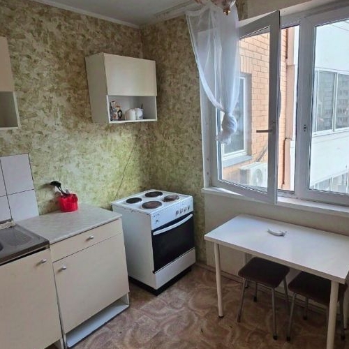 1-комн квартира улица Сочинская, 2