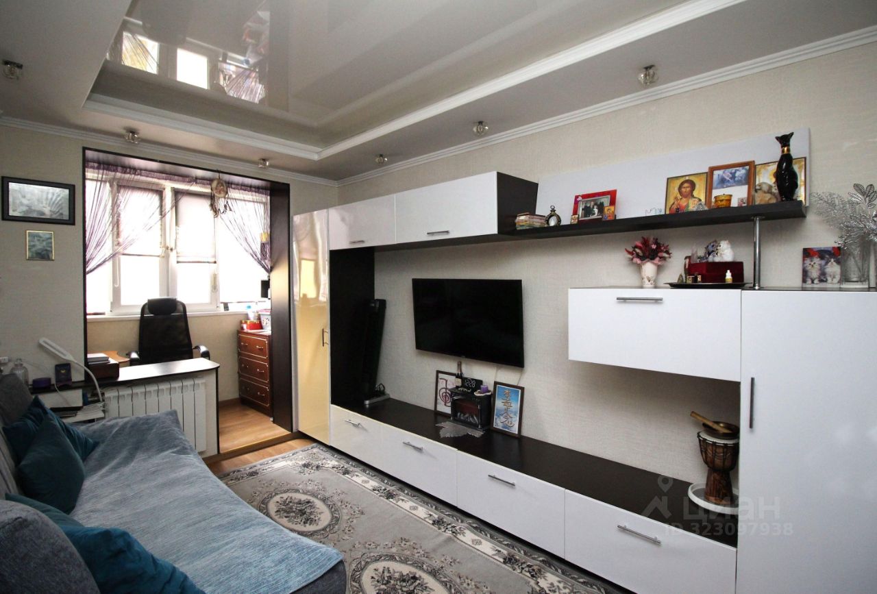 Продажа 3-комн квартиры на вторичном рынке Абрамцевская улица, 18